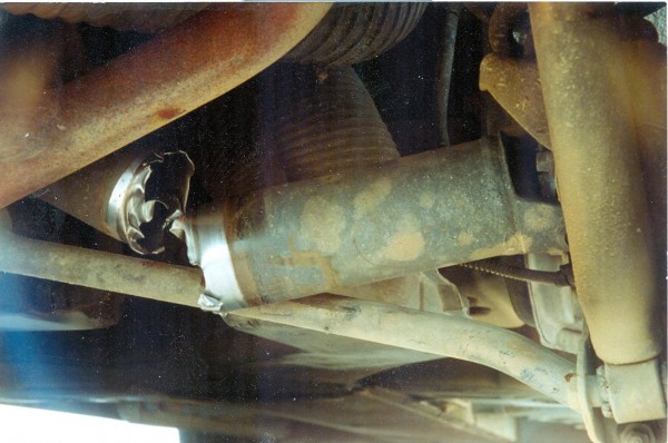 LM Corvair Half Shaft Destroyed by Poorly Positioned Heater Hose